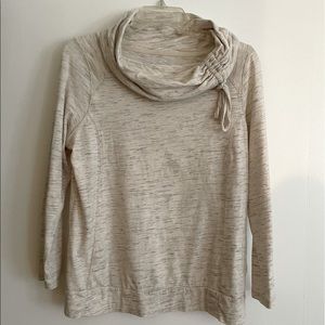 Fun, cute & unique cowl neck. Size MP, oatmeal color with heather gray EUC
